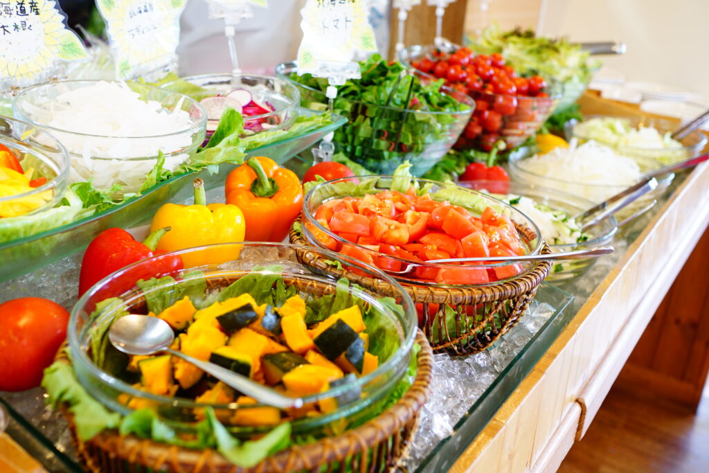 ～簡単いちご収穫体験（500gのお持ち帰り）・温泉入浴付き～　ホクレンくるるの杜「食と農を学ぶ」プチセミナーとランチブッフェ