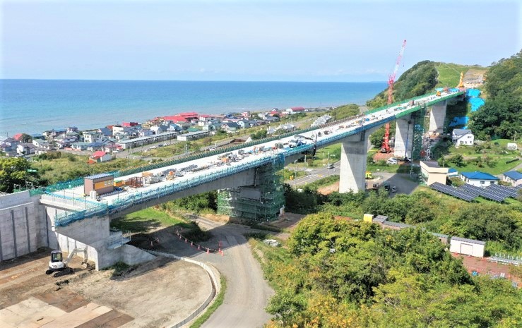 北海道開発局「インフラツーリズムほっかいどう」日高自動車道・厚賀静内道路建設工事見学