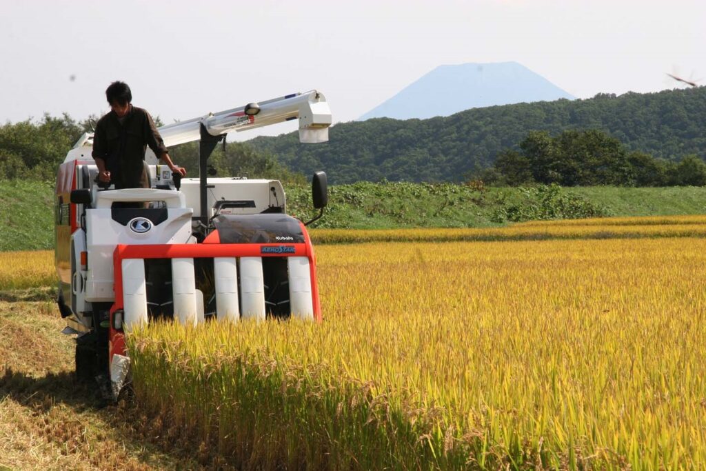 北海道開発局「地域共創インフラツアー」（小樽編）日本一の清流「尻別川」が育む豊かな食を知って味わう旅