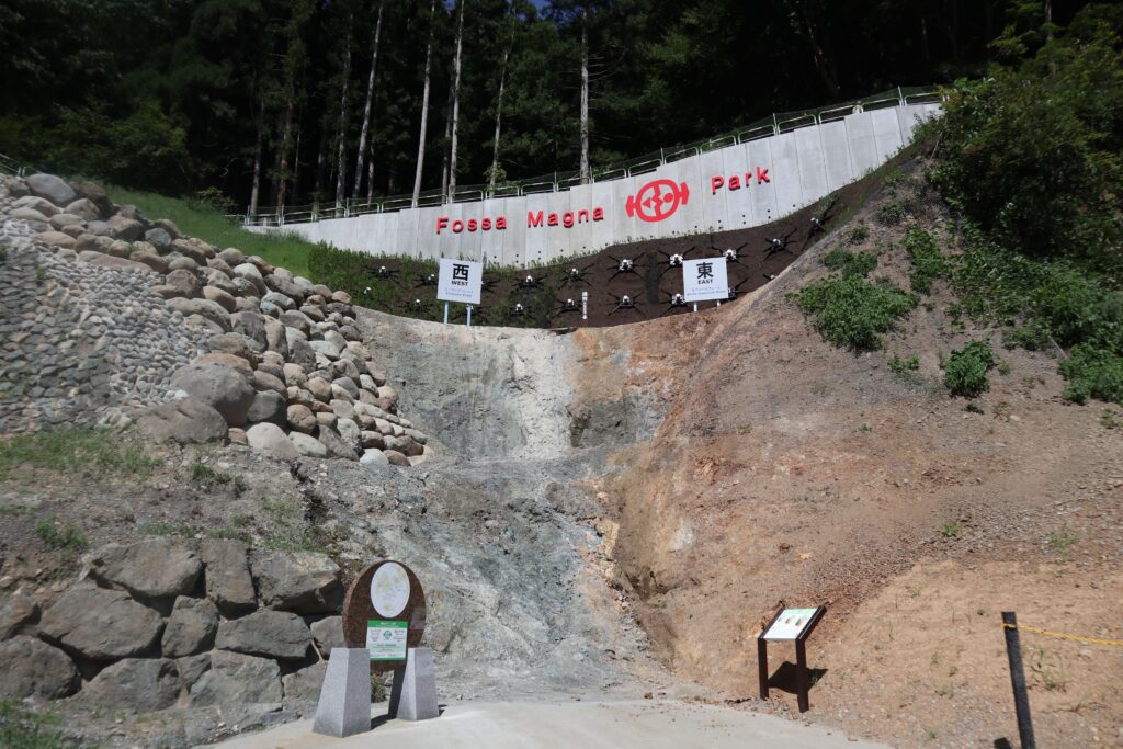 【きく・みる・まなぶ】縄文旅小滝川ヒスイ峡と糸魚川フォッサマグナを学ぶ